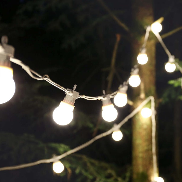 10 Connectable Warm White Festoon Lights, Frosted Bulbs, White Cable (ConnectPro)