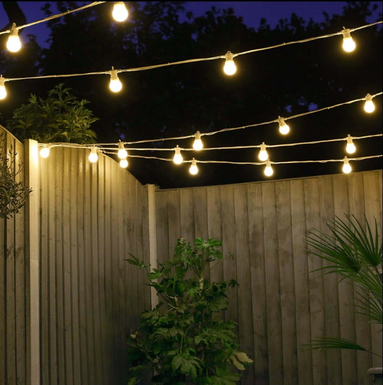 10 Connectable Warm White Festoon Lights, Frosted Bulbs, White Cable (ConnectPro)