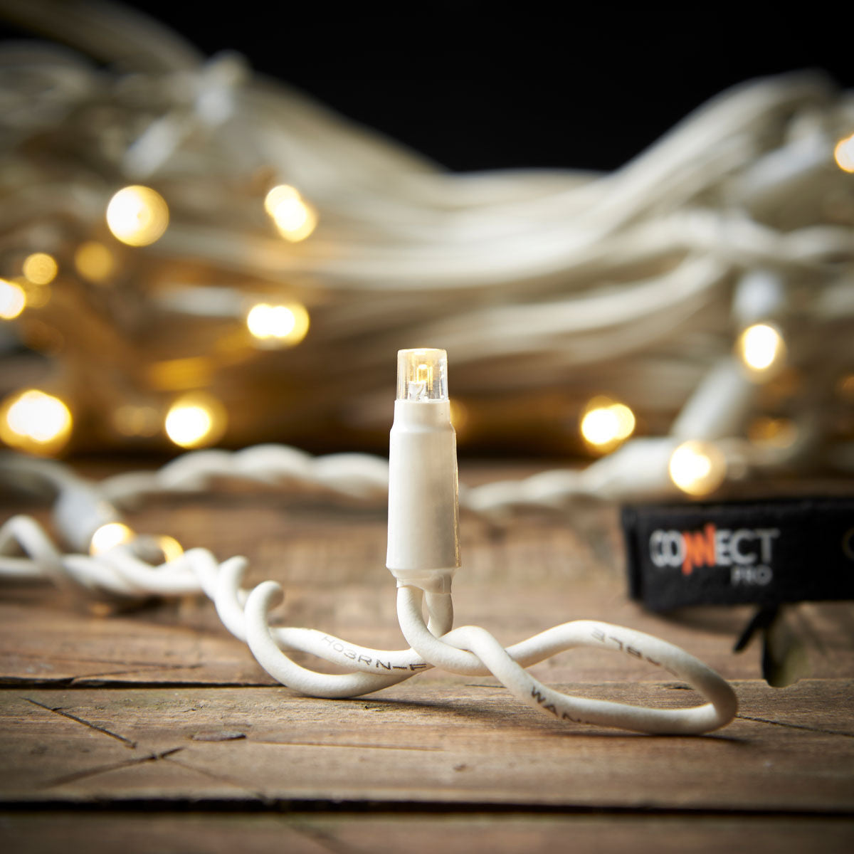ConnectPro Icicle Lights, Flash Bulb LEDs, Connectable, White Rubber Cable